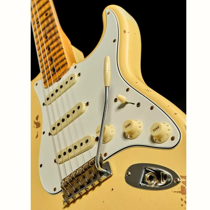 Fender 1969 Strat HR AVW