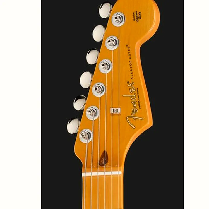 Fender Am Pro Clsc Strat HSS MN FBLK