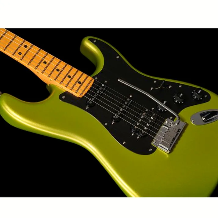 Fender Am Ultra II Strat HSS MN SFL