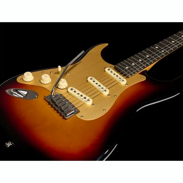 Fender Am Ultra II Strat LH EB UBST