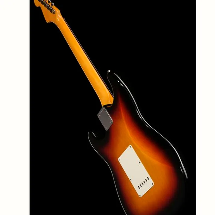 Fender AV II 61 STRAT RW WT3TB