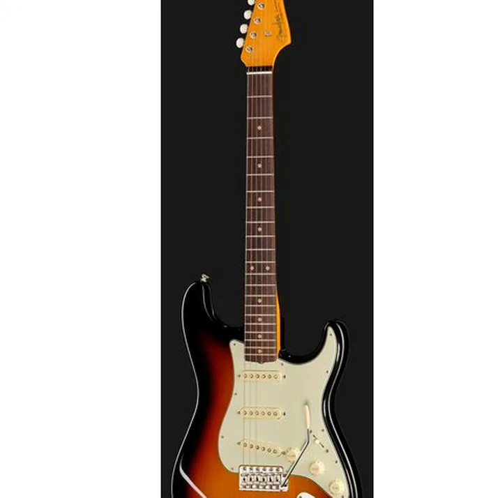 Fender AV II 61 STRAT RW WT3TB