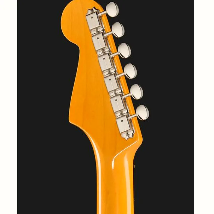 Fender AV II 61 STRAT RW WT3TB