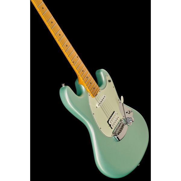 Music Man Stingray Dustin Kensrue DI