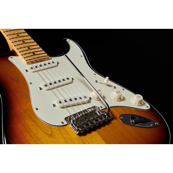 Suhr Classic S Antique SSS MN 3TB