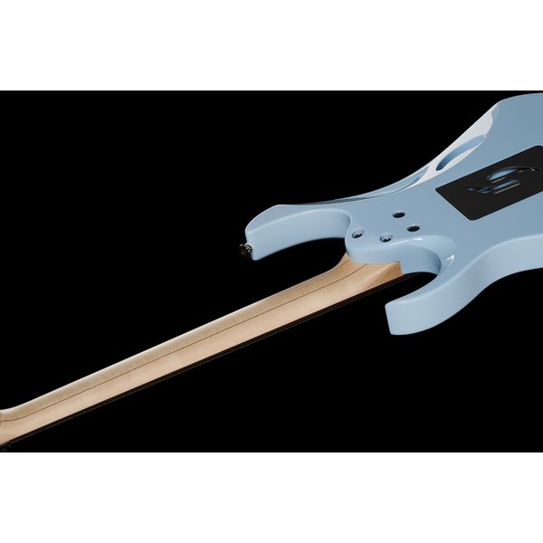 Ibanez PIA3761C