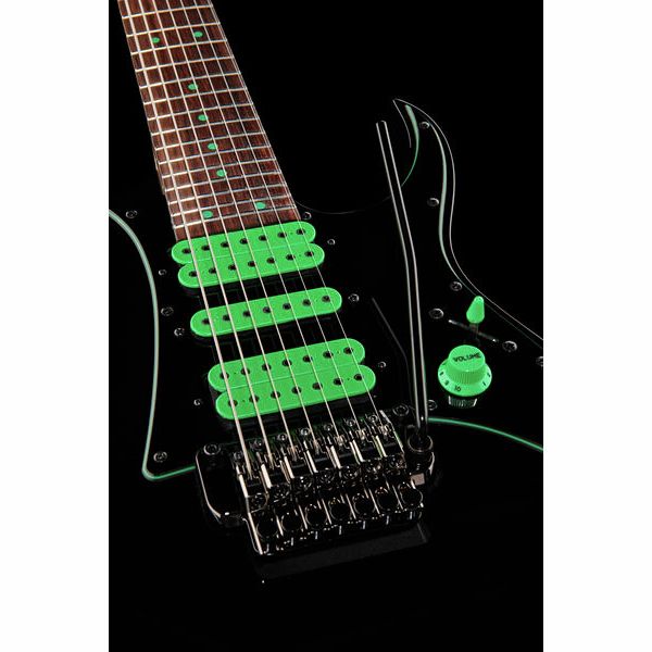 Ibanez UV70P-BK