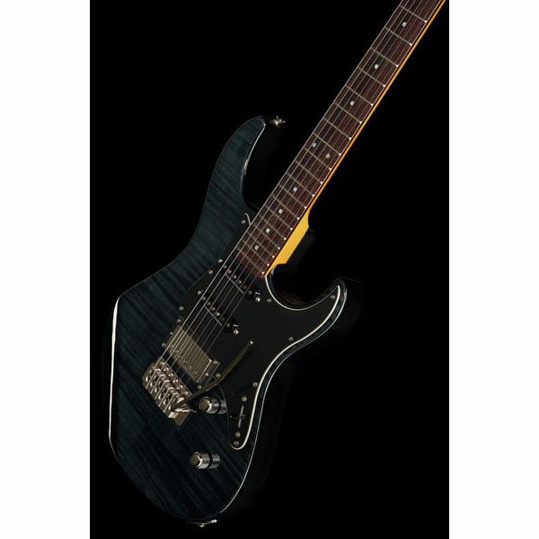 Yamaha Pacifica 612V II FM