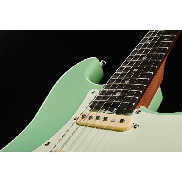 Mooer GTRS Guitars Standard 800 SG