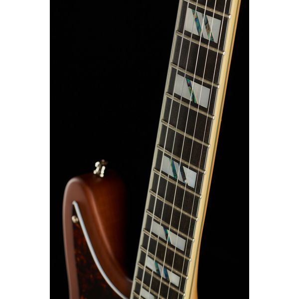 DAngelico DLX Bedford