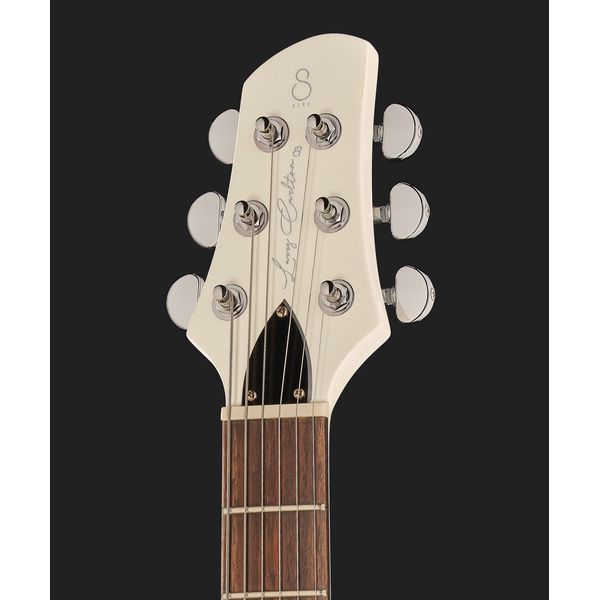 Larry Carlton Q3 Antique