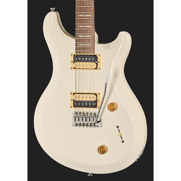 Larry Carlton Q3 Antique