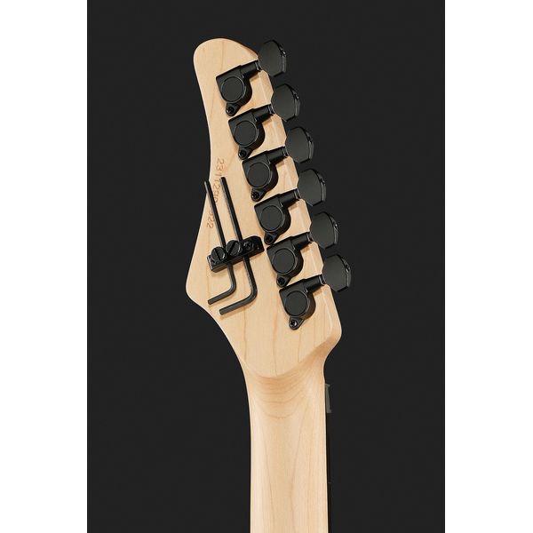 Kramer Guitars Pacer Carrera Defender